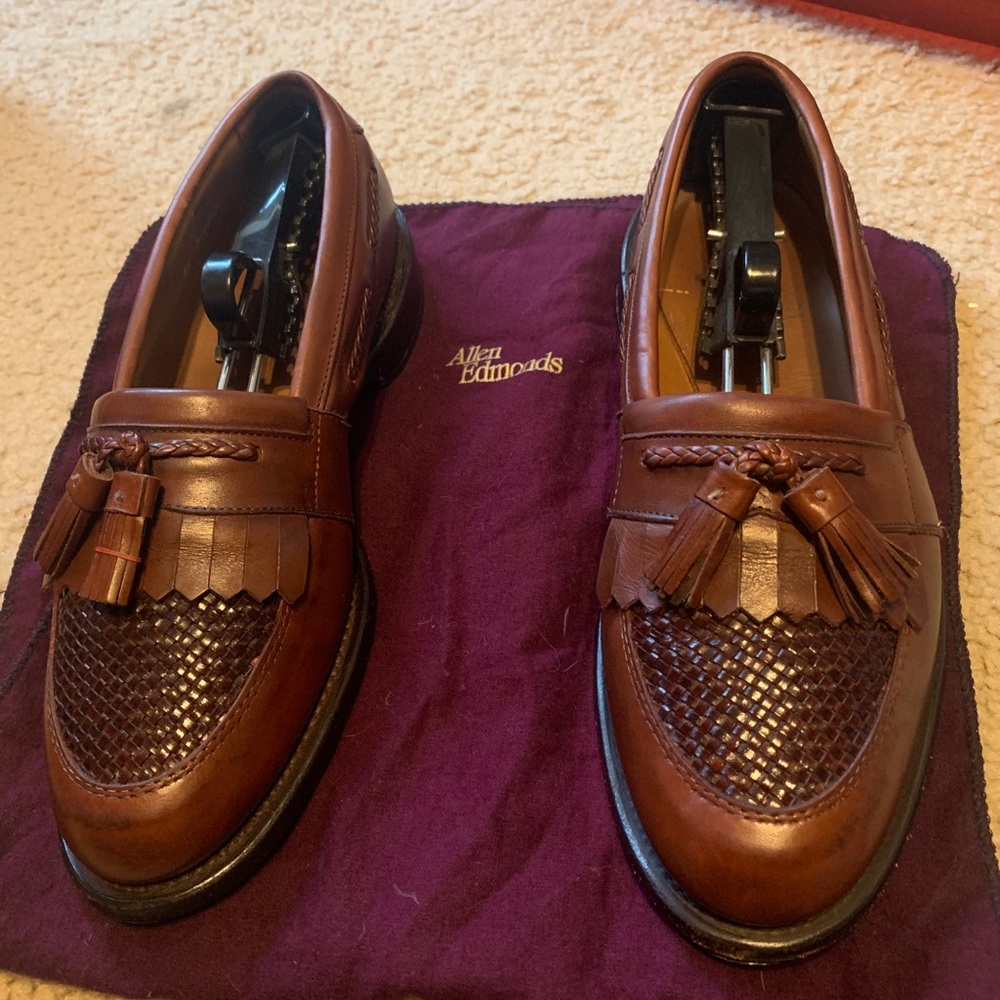 Allen Edmonds tassel loafer